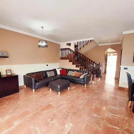 ヴィラ Villa Capitana Costa Adeje Tenerife Speedy Wi-Fi アデヘ